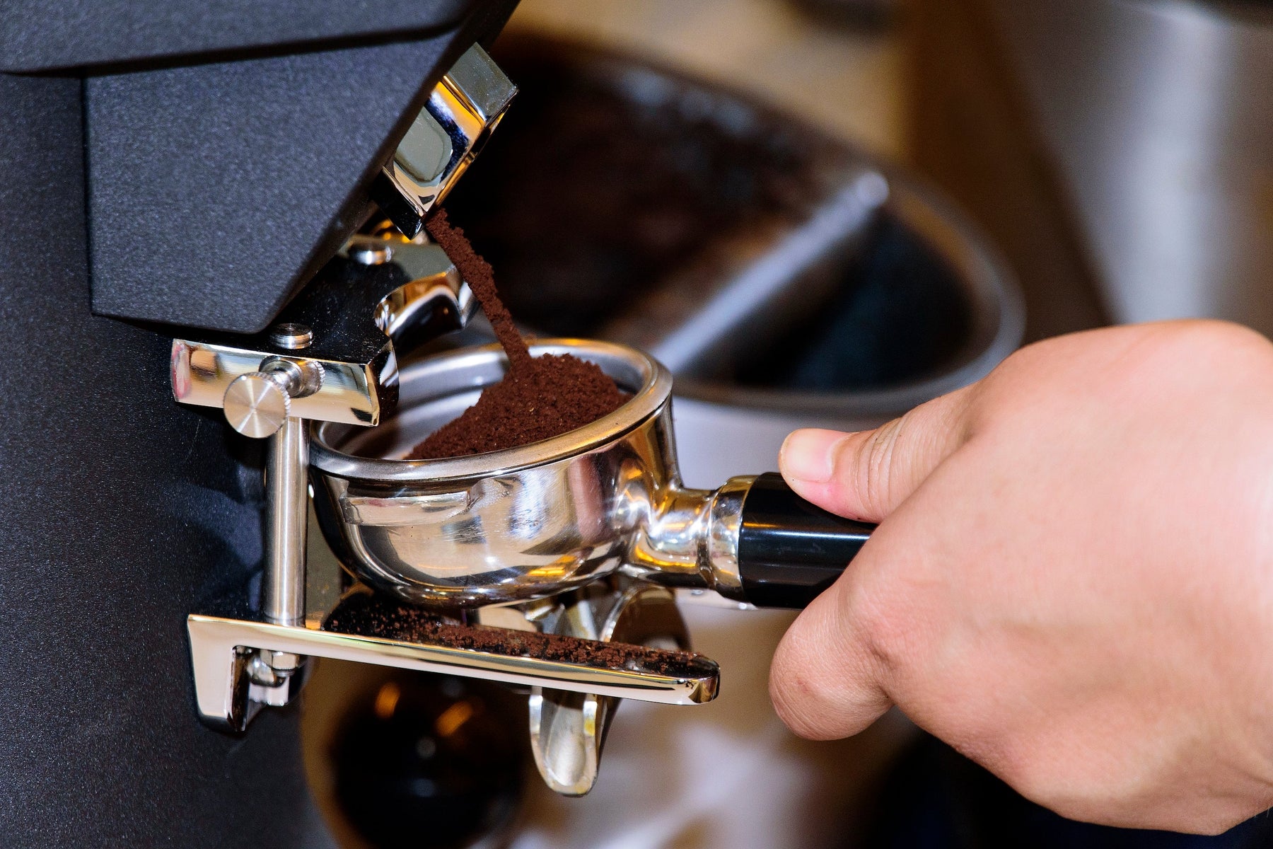 Making Ground Coffee: A Step-by-Step Guide to Your Perfect Brew